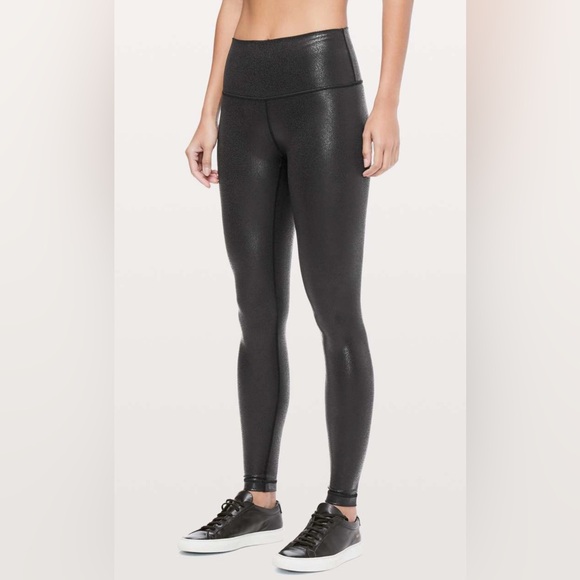 NWOT Lululemon Wunder Under High-Rise Tight *Foil 28"
Luminosity Foil Pr… - Picture 4 of 11